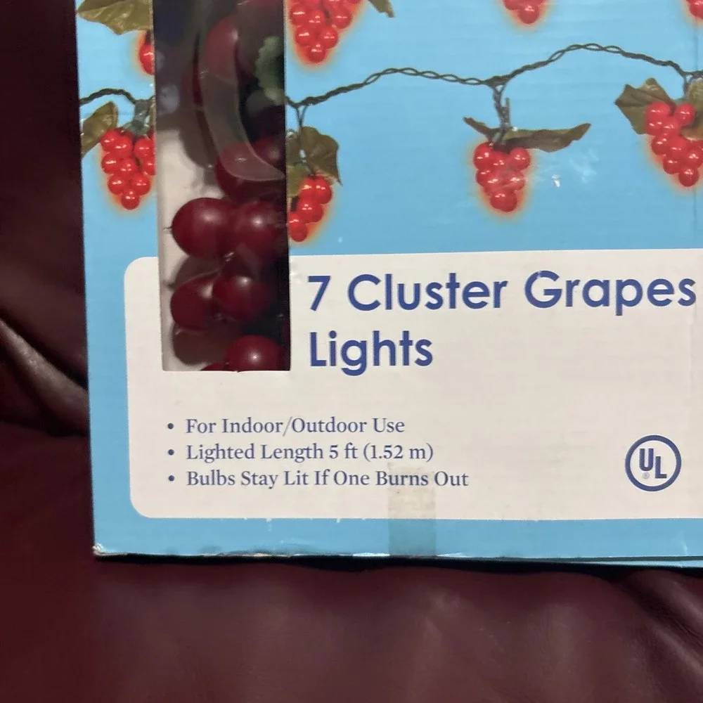 Vintage 7 Cluster‎ Grapes Lights NIB Beautiful Color Patio 5 Ft. Long
